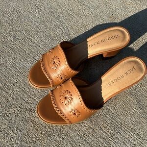 Jack Rogers sandals size 8 worn once inside only tan GUC